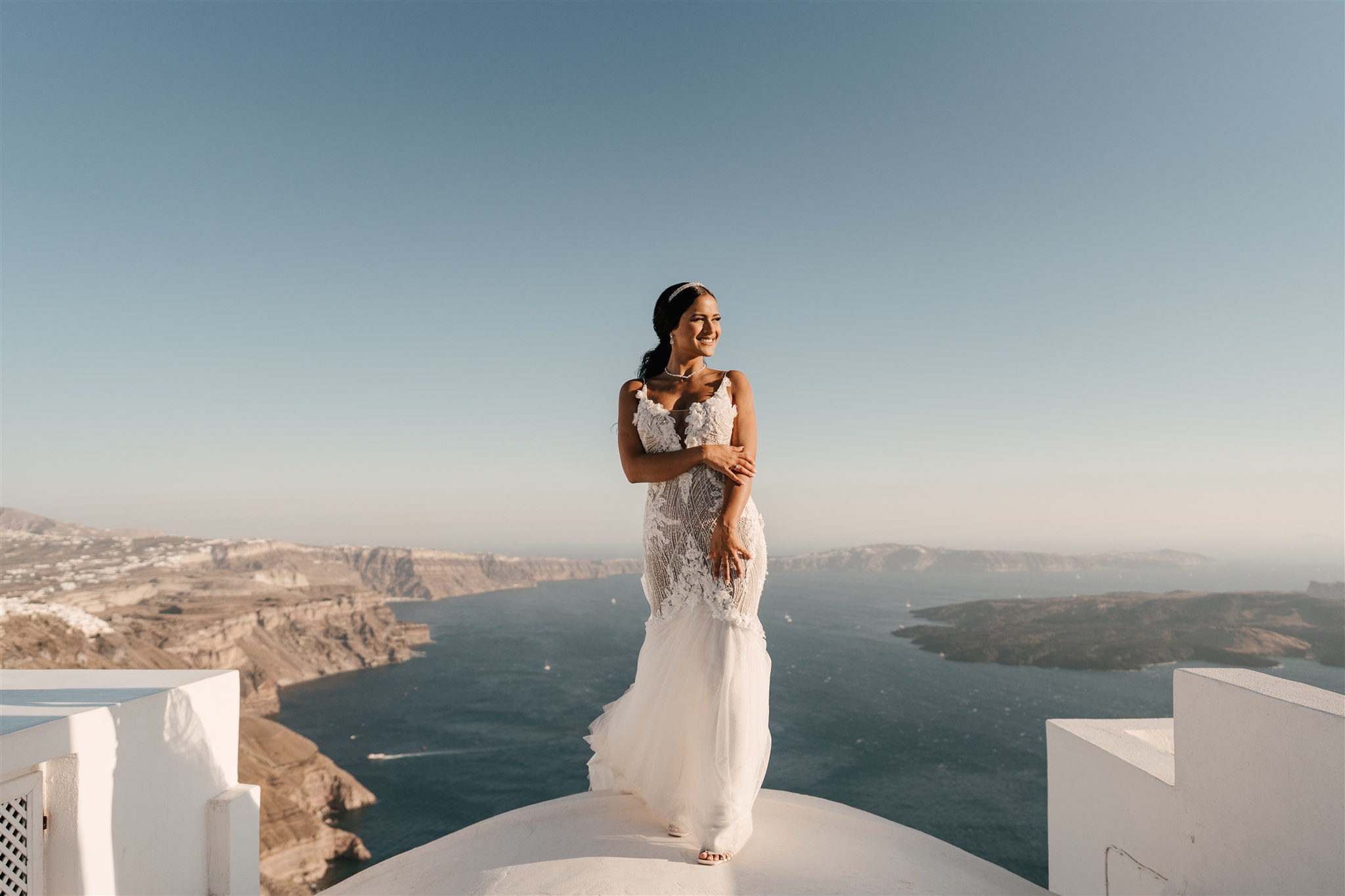 wedding in santorini phosart bride in caldera