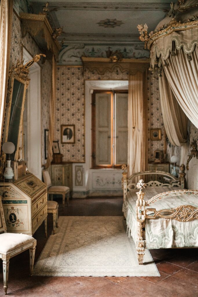 Luxury wedding interior at villa di geggiano in tuscany Itlay by Phosart